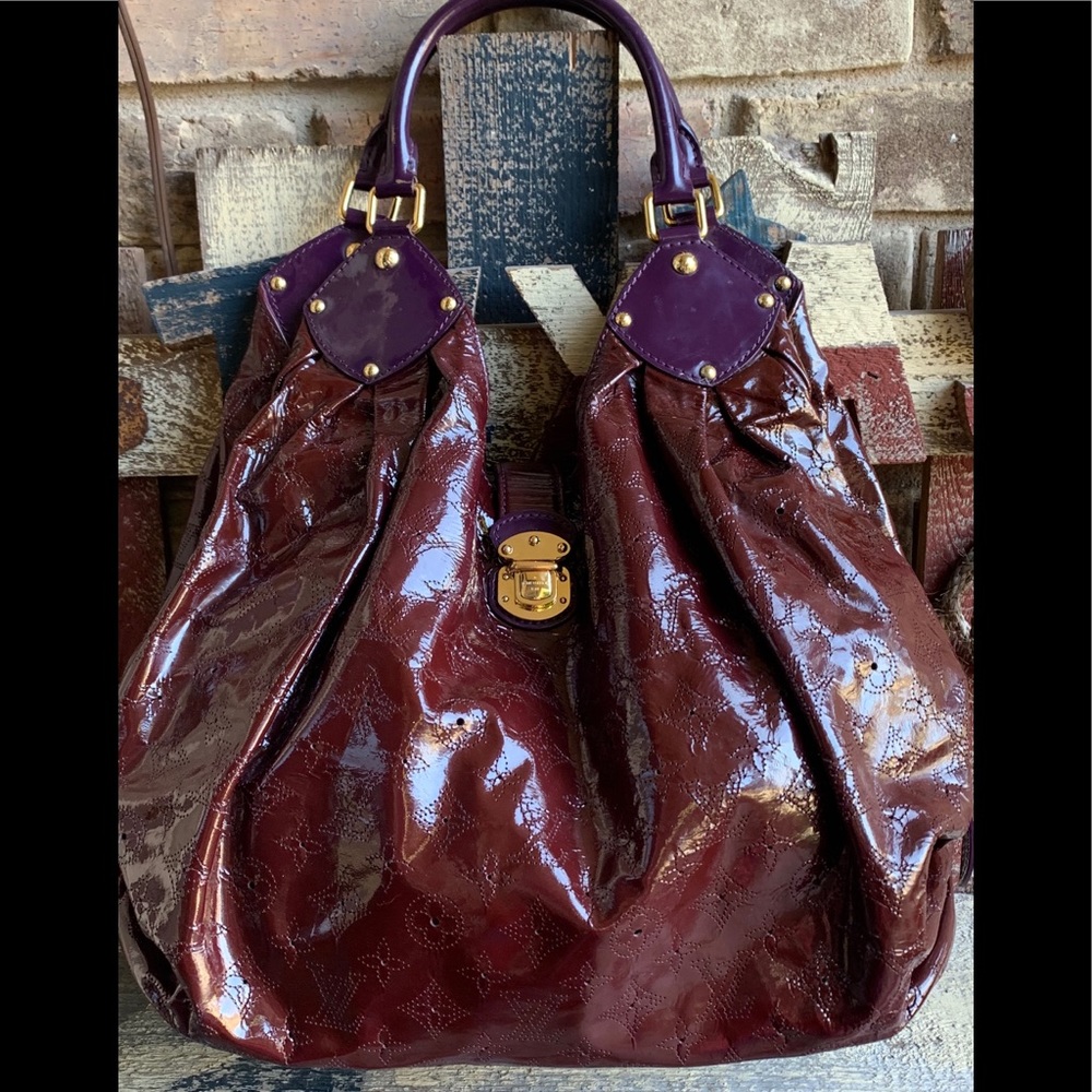 (SOLD) Louis Vuitton Patent Surya Mahina XL Flame